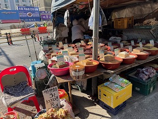 韓国の漢方市場 高麗手指鍼 研修 学芸大学駅徒歩2分にある目黒いべ治療院 鍼灸院